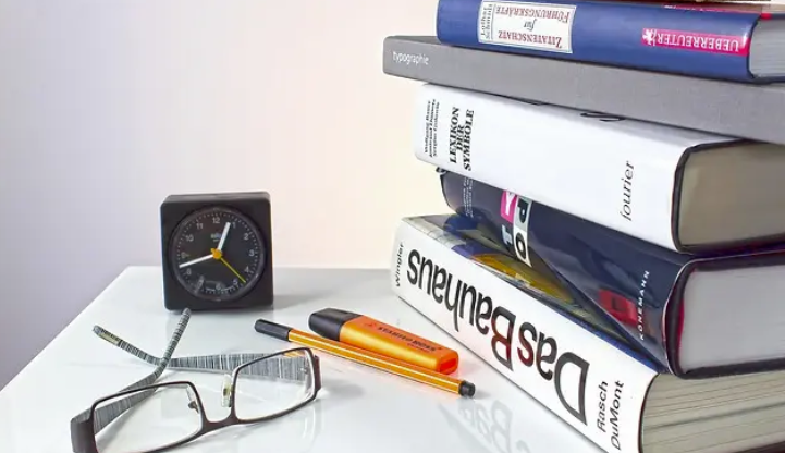 女生报考公务员,适合这三个只为,首选!(图1) 1.png